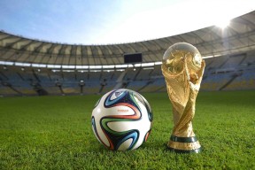 中国花样滑冰大奖赛：双人滑新组合首秀即登顶 花滑重新进入“竞争密集期”